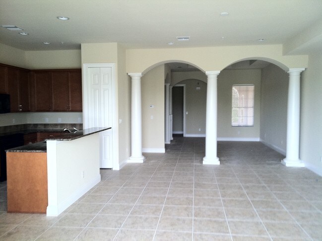 Foto del edificio - 3521 Cherry Blossom Ct