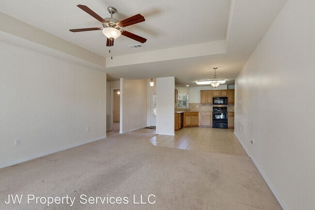 Foto del edificio - 3 br, 2 bath House - 108 Misty Creek Dr