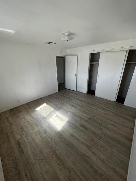 Foto del edificio - 42737 42nd St W