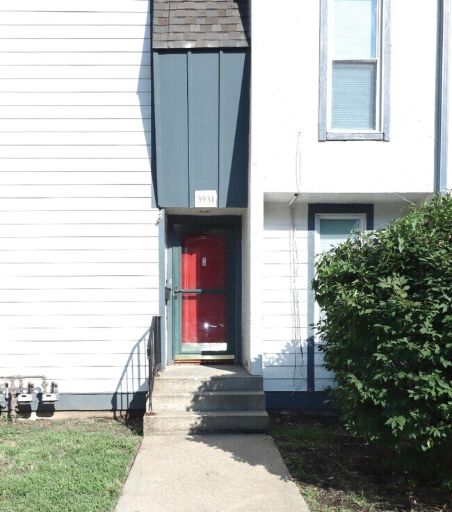 Building Photo - 3931 S Crackerneck Rd