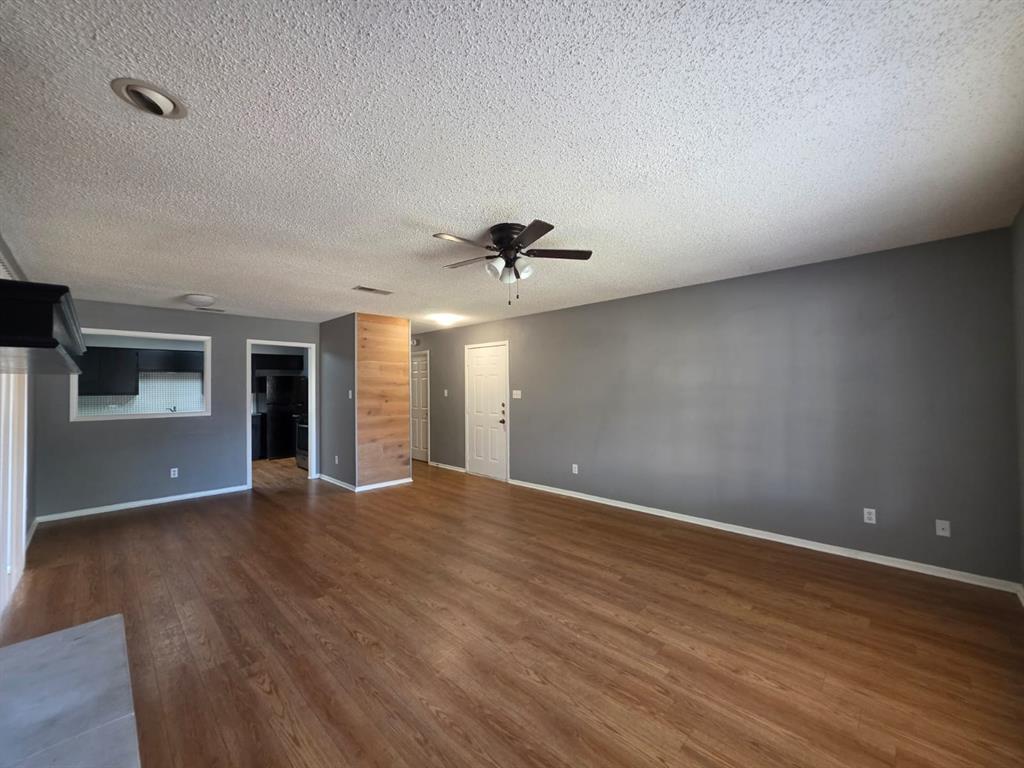 Foto del edificio - 919 Woodlief Trail