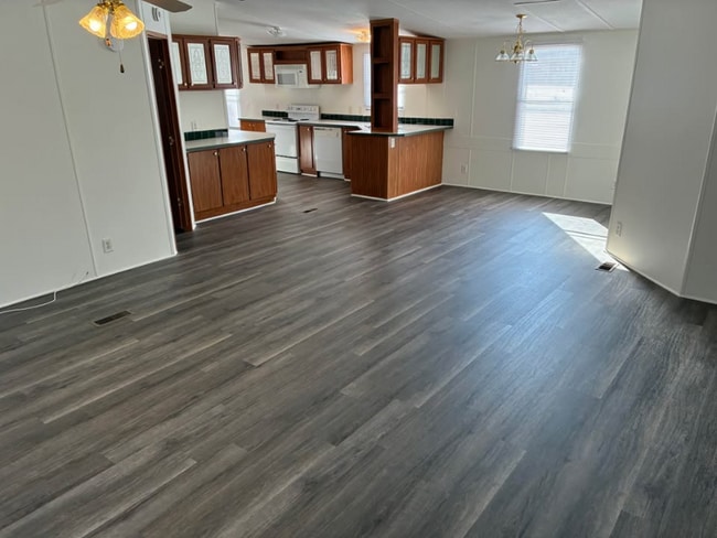 Building Photo - 1220 Garden Grove Ln