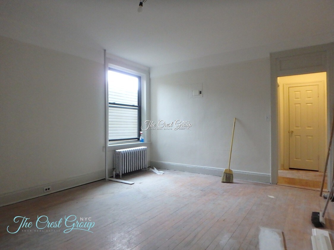 Foto del edificio - 4305 65th St