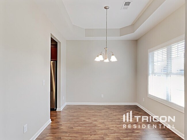 Foto del edificio - 815 Ellyson Dr