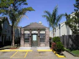 Building Photo - 8742 Village of Fondren Dr