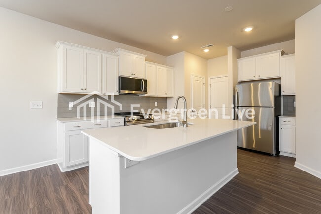 Foto del edificio - 822 Pear Blossom Ct