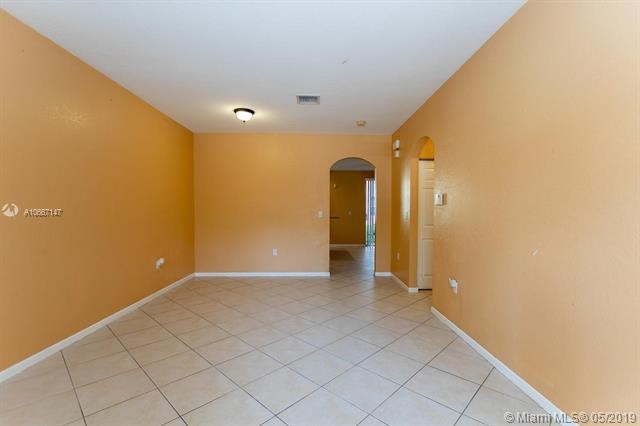 Foto del edificio - 2620 SW 84th Ter  104