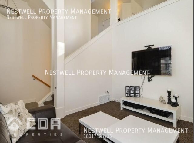 Foto del edificio - Beautiful 2-bed Townhome in Daybreak!