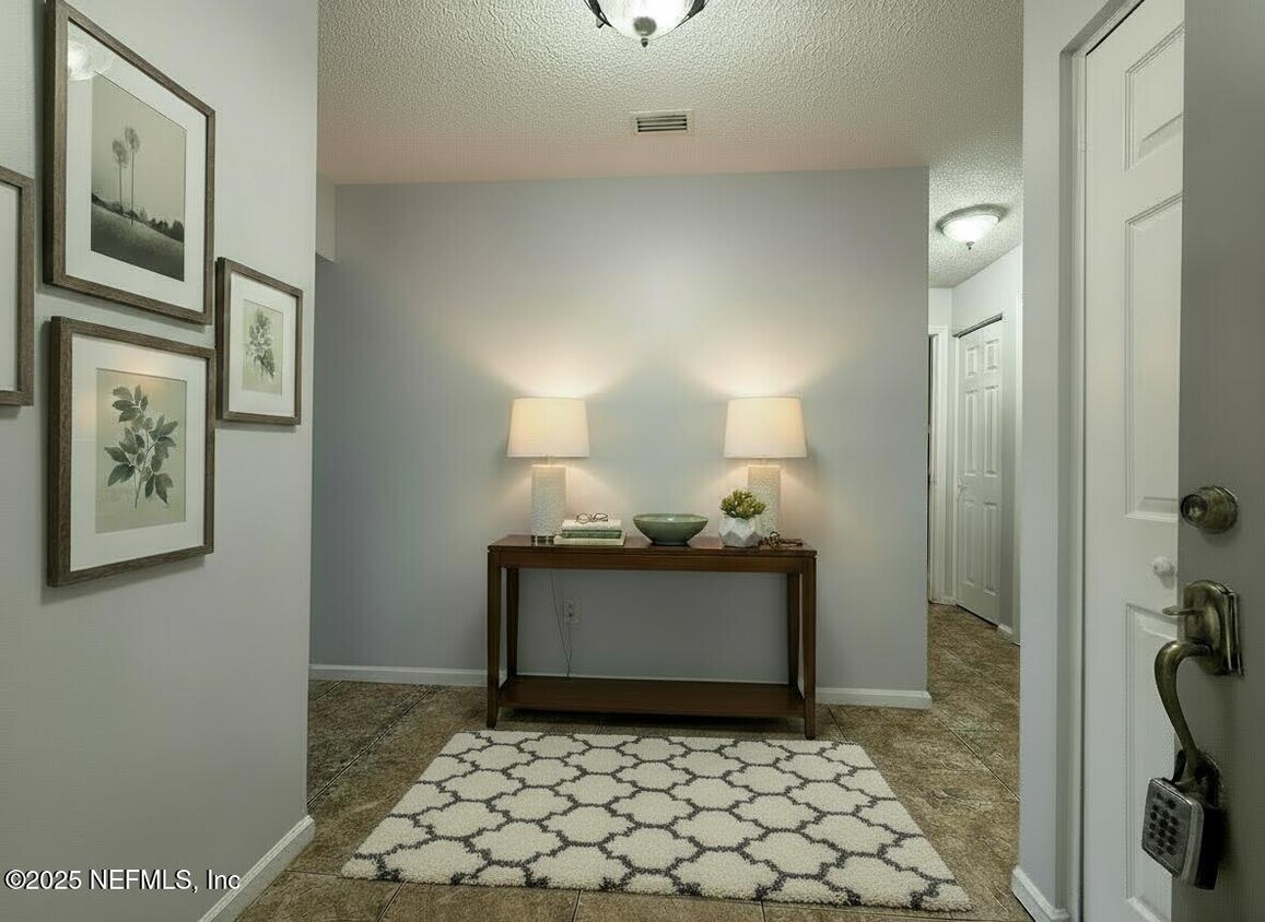 Foto principal - 3801 Crown Point Rd