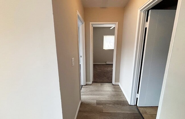 Building Photo - 550 Lowell Ave