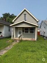 Building Photo - 207 S Willow Rd