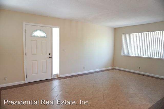 Building Photo - 1744 Senter Rd