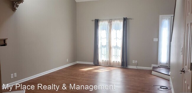 Building Photo - 1 br, 1 bath House - 117 Carriage Pl