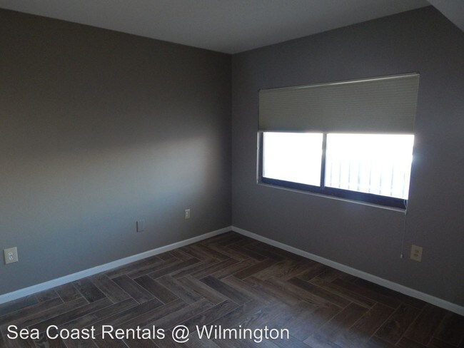 Building Photo - 1518 S Lake Park Blvd
