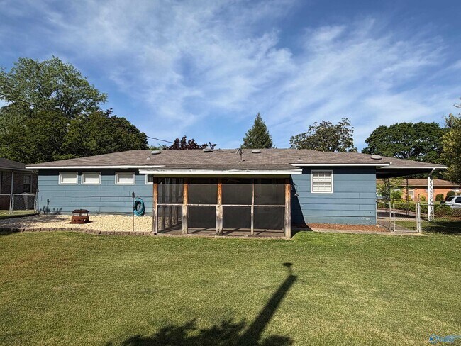 Foto del edificio - 1518 15th Ave SW