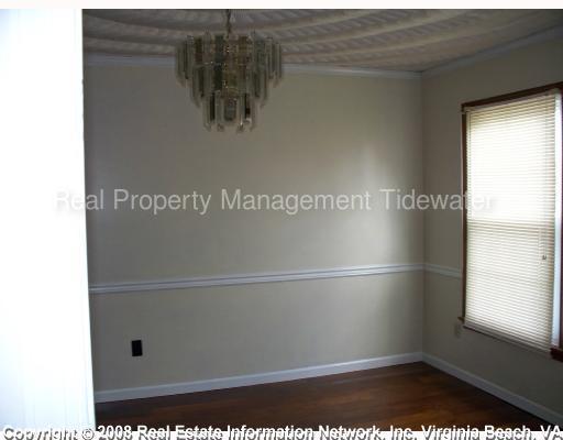 Foto del edificio - 5120 Eagle Run Rd