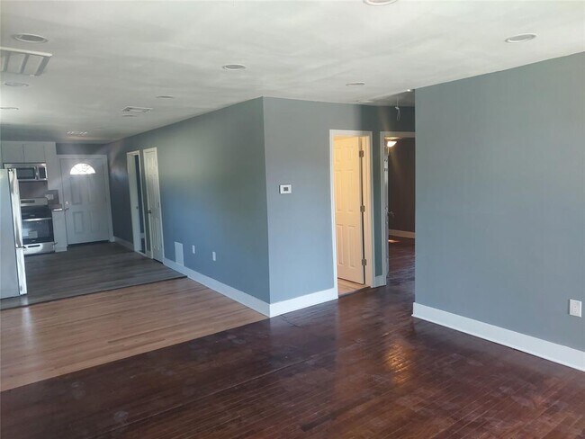 Building Photo - 9415 E Avenue K