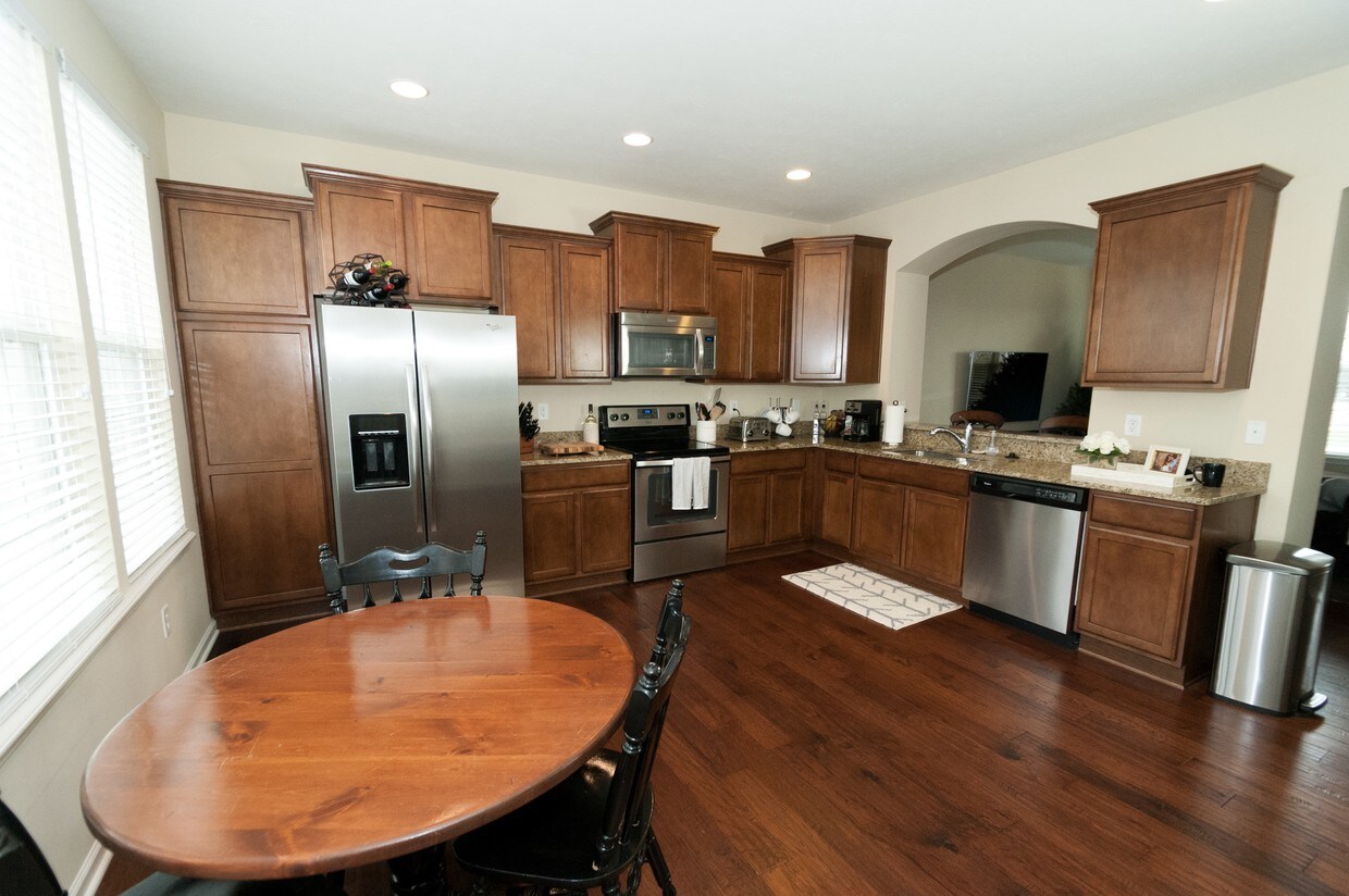 13969 Wimbleton Way Unit 0, Fishers, IN 46037 Condo for Rent in