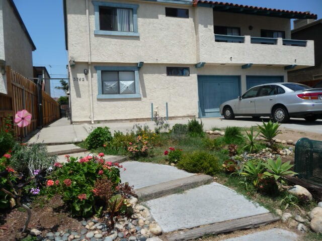Foto del edificio - 3742 33rd St