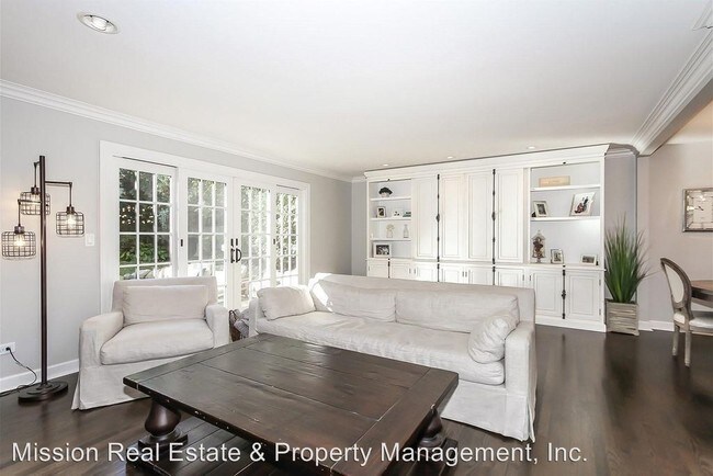 Foto del edificio - 4 br, 3.5 bath House - 130 N Clay St