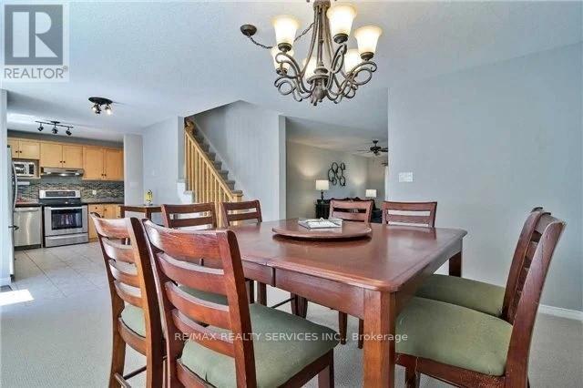 Building Photo - 8 Graham Crescent