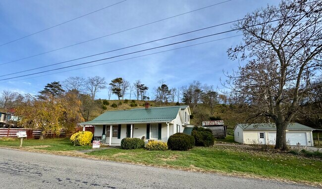 Foto del edificio - 5163 Whitethorne Rd