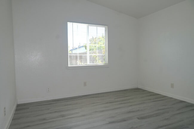Foto del edificio - 5210 38th Ave