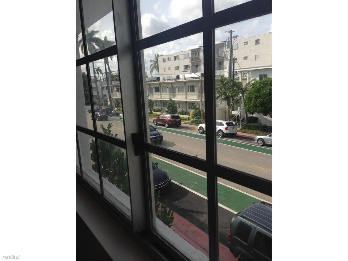 Foto del edificio - 700 16th St