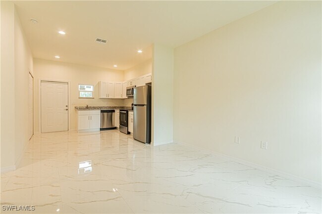 Building Photo - 3517 49th St W