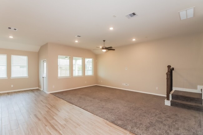 Building Photo - 4615 Red Yucca Dr