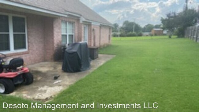 Foto del edificio - 3 br, 2 bath House - 4610 Royal Place