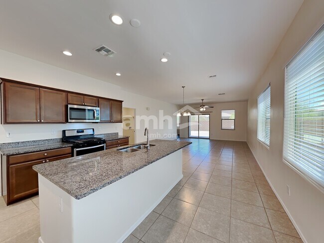 Foto del edificio - 7501 S Via Rancho La Costa