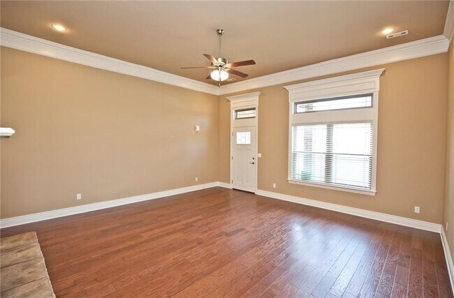 Foto del edificio - 4609 SW Plumley Ave