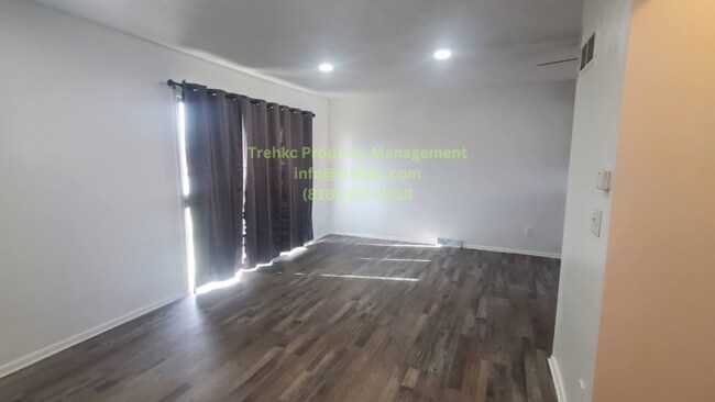 Building Photo - 11567 Food Ln