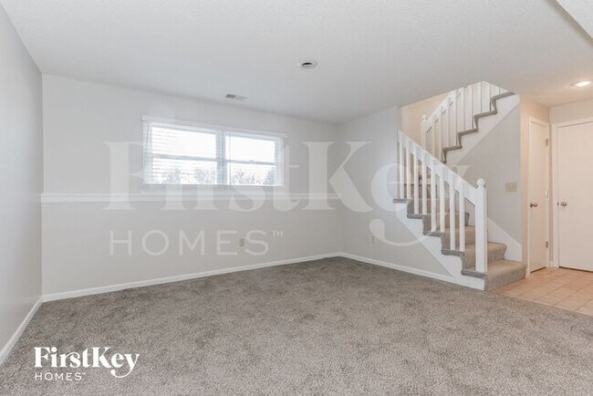 Building Photo - 7928 NW 74th Ct