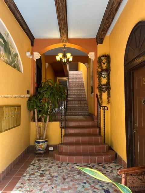 Foto del edificio - 1361 Meridian Ave