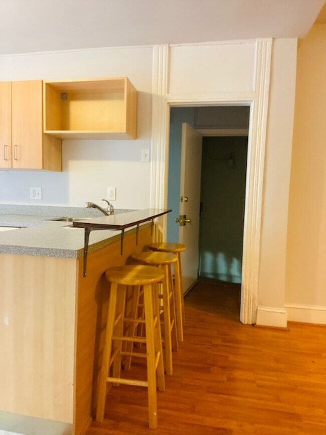 Foto del edificio - 2222 Eutaw Pl