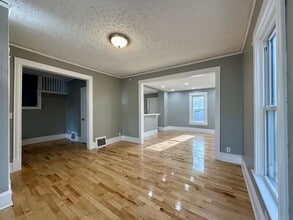 Building Photo - 1336 N Morgan Ave