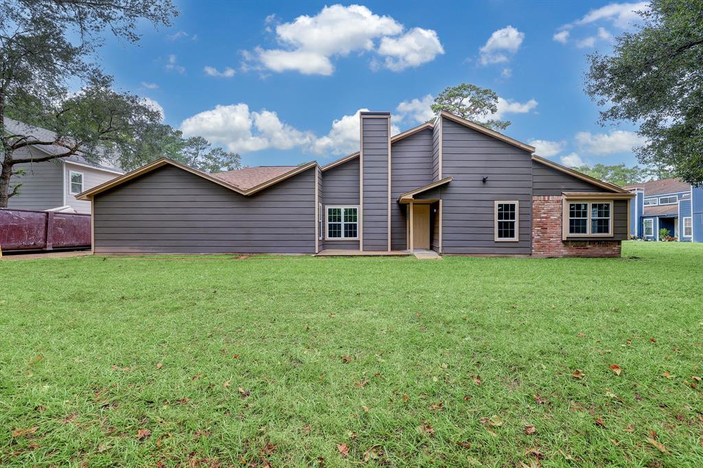 Primary Photo - 12282 Wild Pine Dr