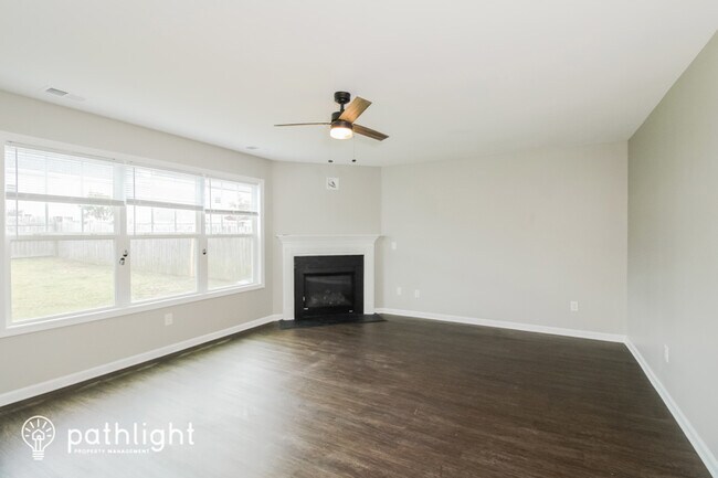 Building Photo - 1055 Allendale