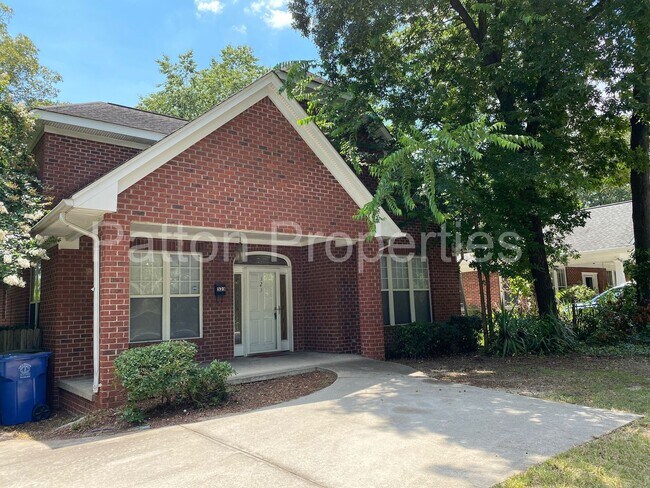 Foto del edificio - 323 S Pickens St