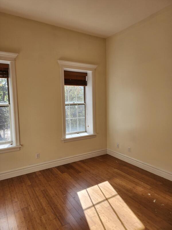 Foto del edificio - 15 S Hamilton St