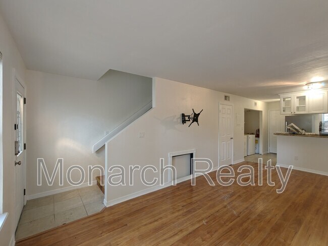 Foto del edificio - 620 SW 10th Ln