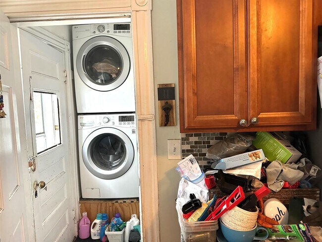 Foto del edificio - 326 Highland Ave