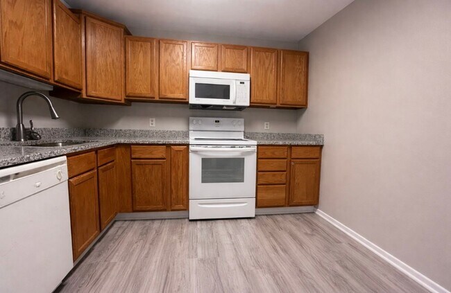 Foto del edificio - Updated 2BR/1BA Waconia Townhome Available Now!