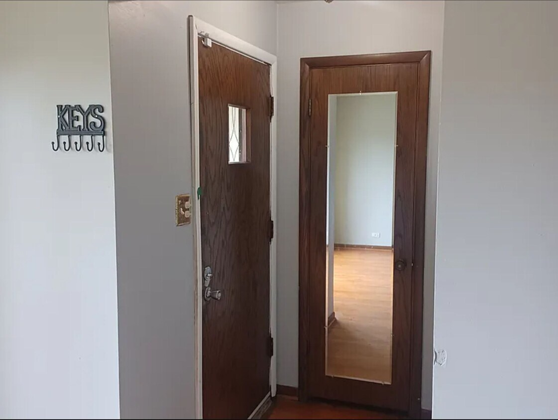 Foto del edificio - 13816 S Tracy Ave