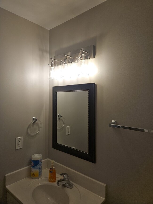 Building Photo - Unit 623 at The Woodlands of Clemson