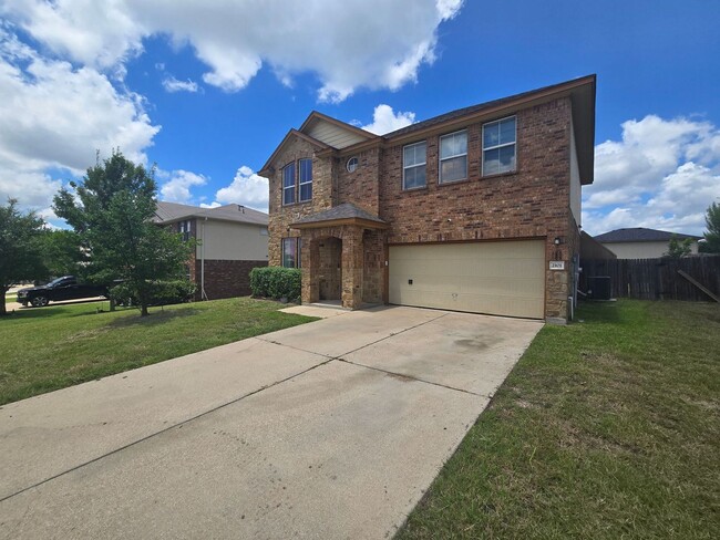 Building Photo - RENT REDUCTION - AVAILABLE NOW!