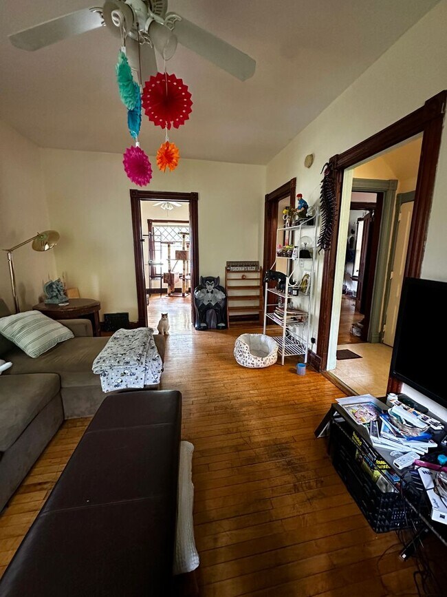 Foto del edificio - Spacious 5BR/2.5BA Home in Madison - Avail...