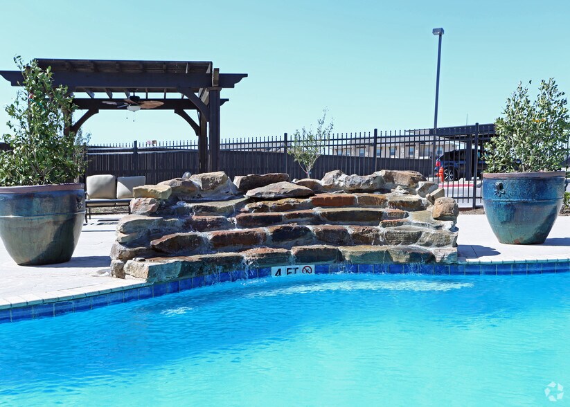 Cooper Cove Apartments Rentals Lubbock, TX